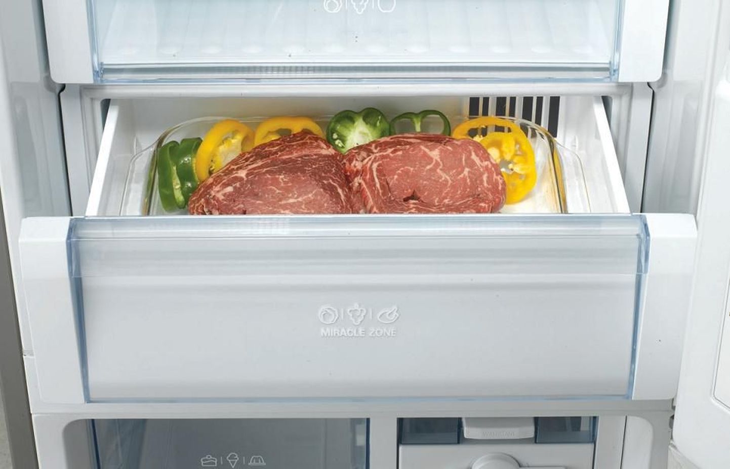 Spetsiaalne värskete toiduainete säilitustsoon külmkapis.