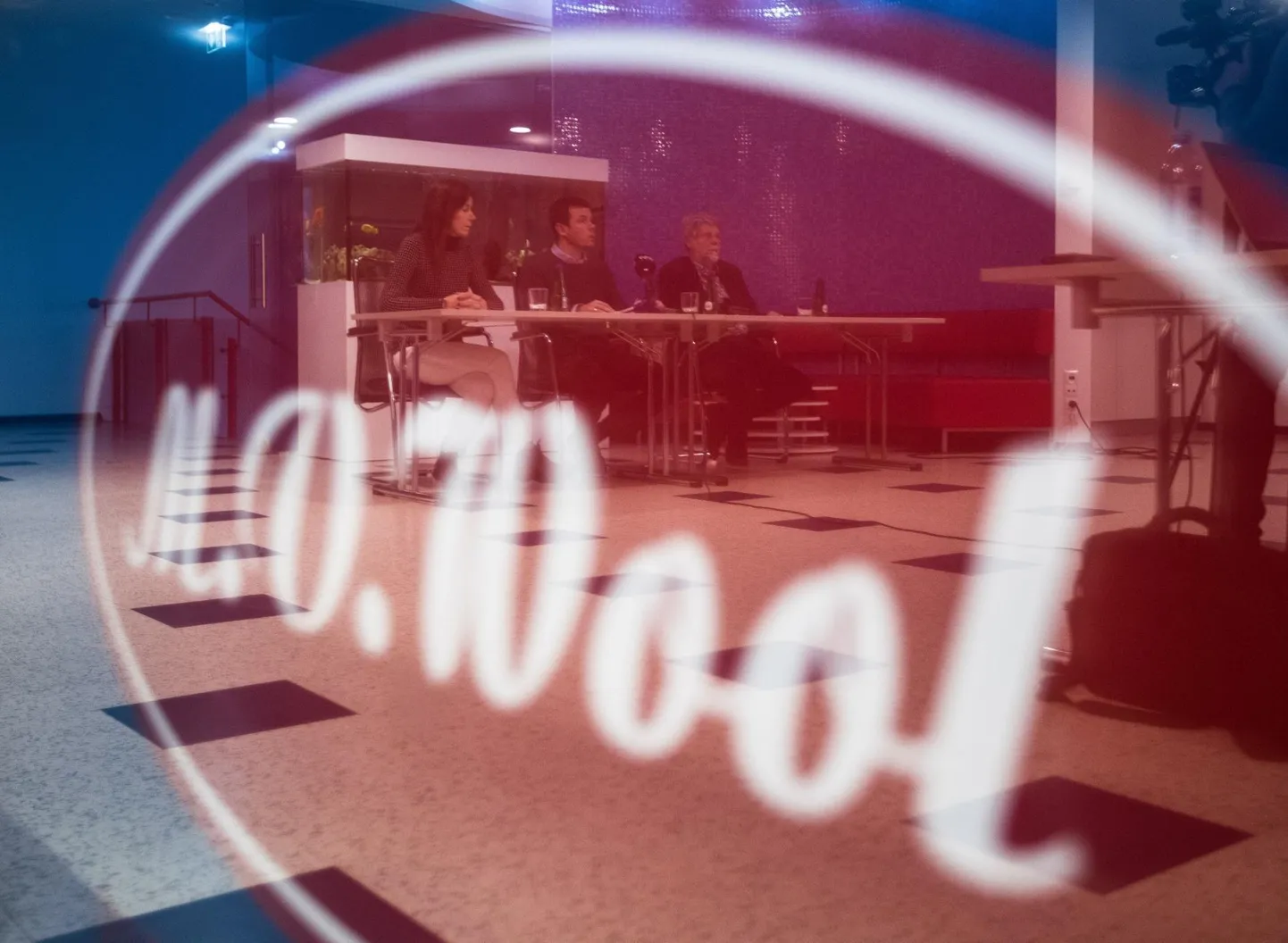 M.V.Wooli logo.