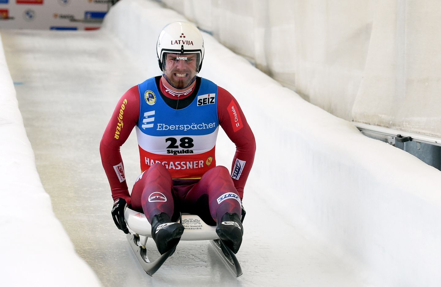 Pasaules kausa posms kamaniņu sportā vīriešiem Siguldas bobsleja un kamaniņu trasē.