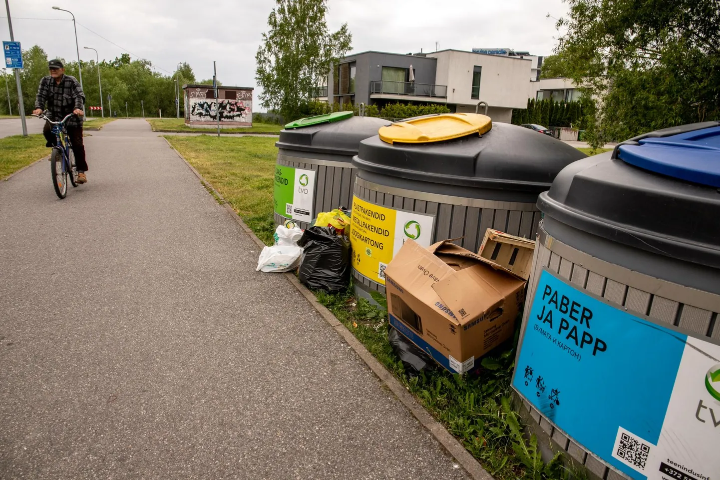 Edaspidi tuleb klaas ja klaaspakendid panna eraldi konteinerisse.