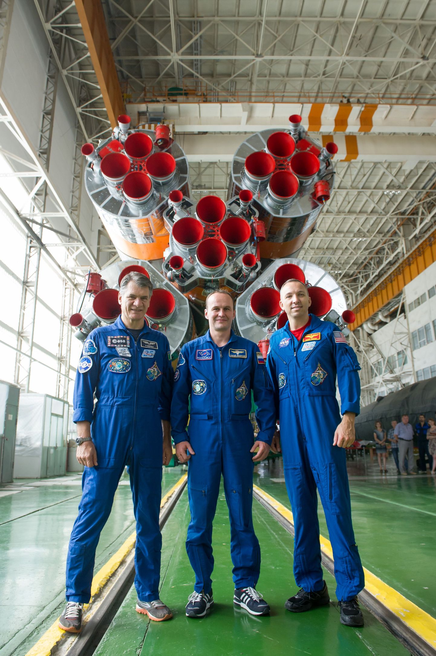 Sojuz MS-05 meeskond. Paolo Nespoli (vasakul), Sergei Rjazanski (keskel) ja Randy Bresnik (paremal)
