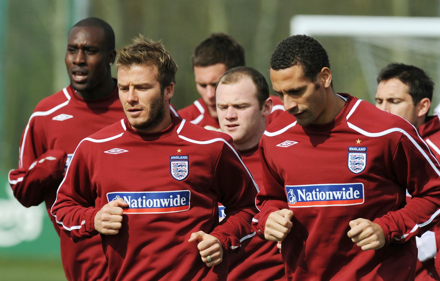 Carlton Cole, David Beckham, Wayne Rooney ja Rio Ferdinand