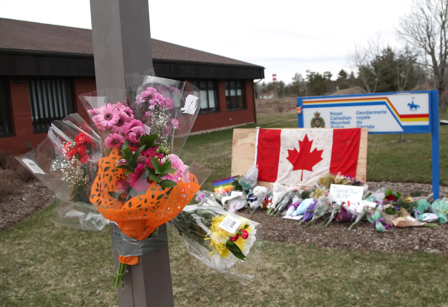 20.04.2020
Tulistamine leidis aset Nova Scotia provintsis.