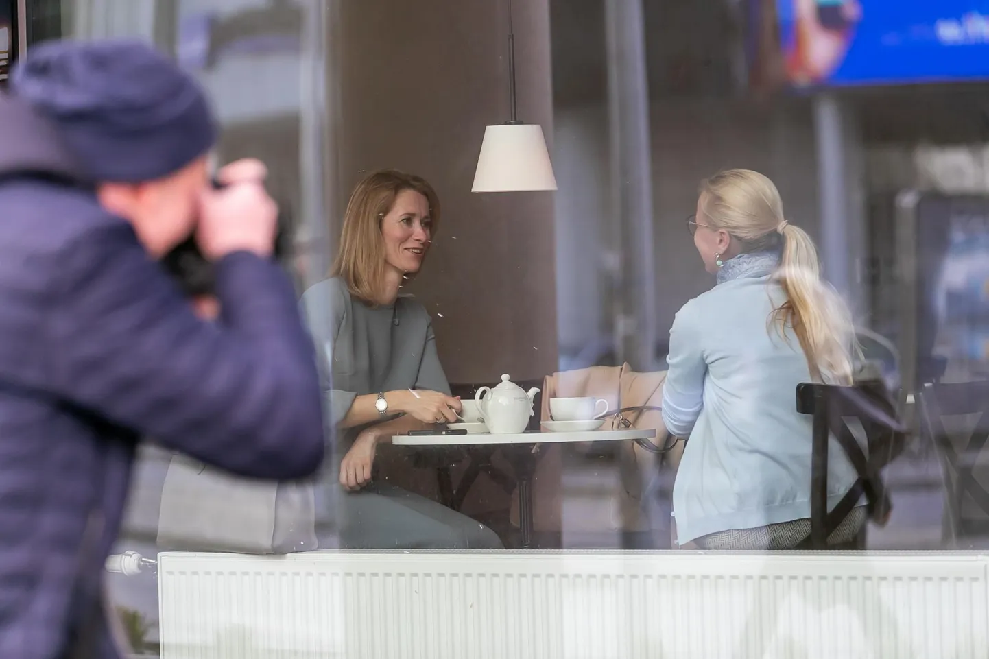 Kaja Kallase ja Kadri Simsoni ühiskohvitamine tekitas elevust, ent sellest Reformierakonnale ei piisa, et EKREIKE loodava liidu kaarte segi lüüa.