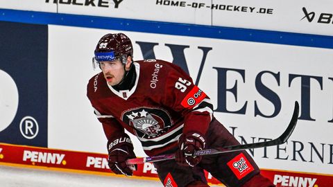 Latvijas hokeja izlase turnīru Vācijā noslēdz ar uzvaru