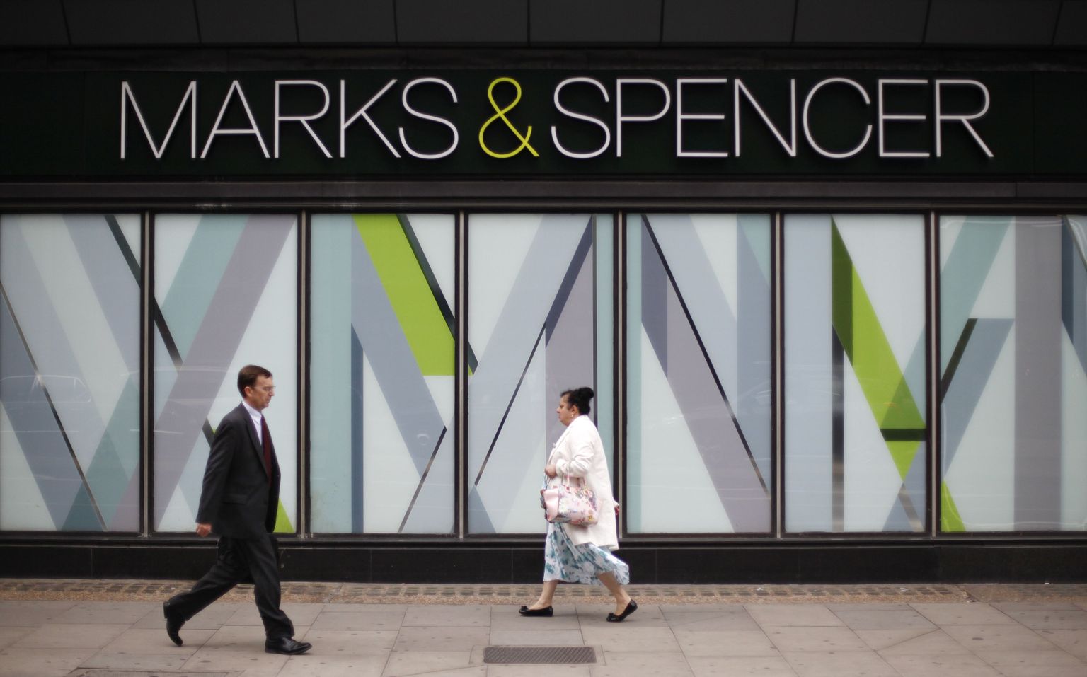 Marks & Spencer pood Londonis.