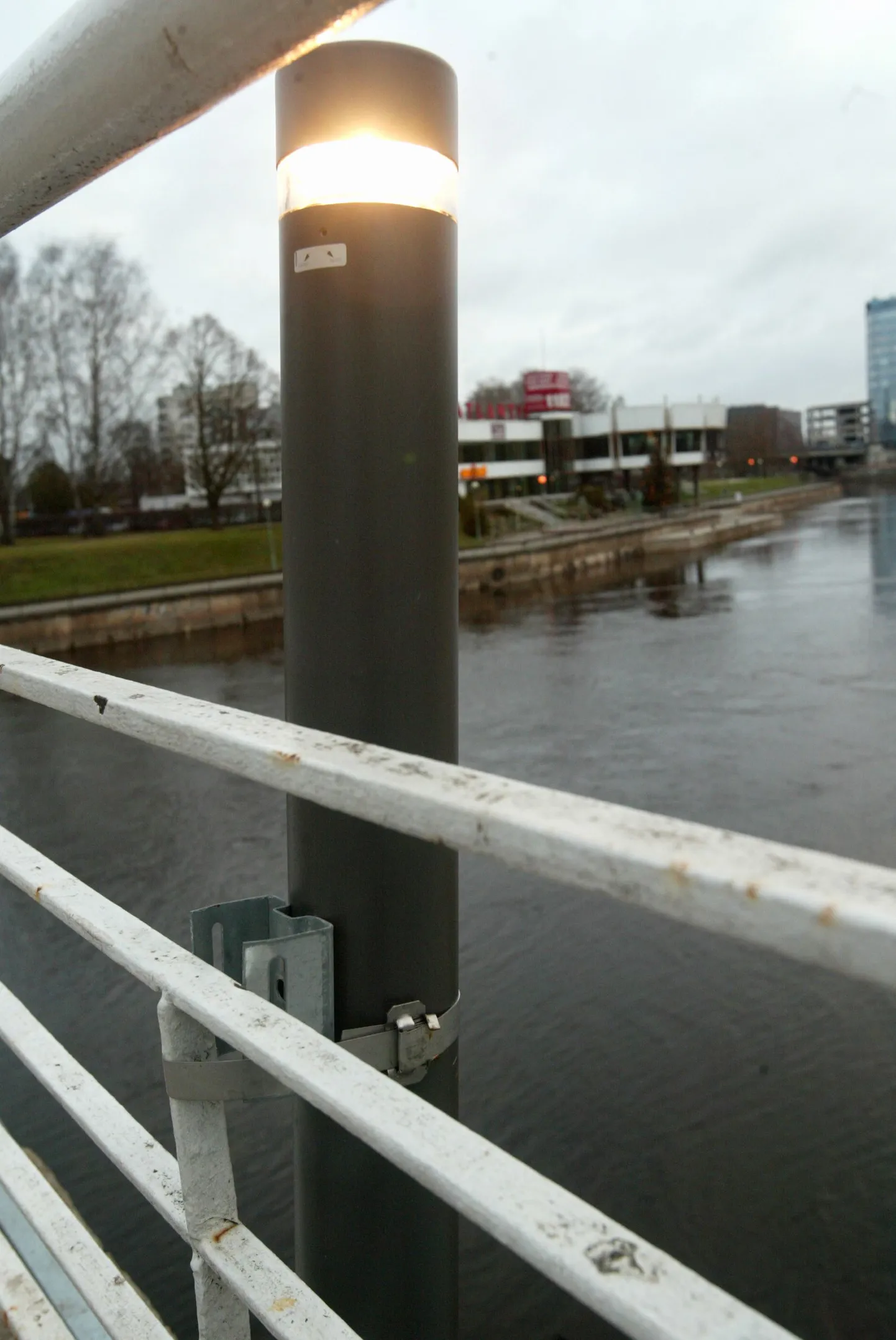 Pildil Emajõgi.