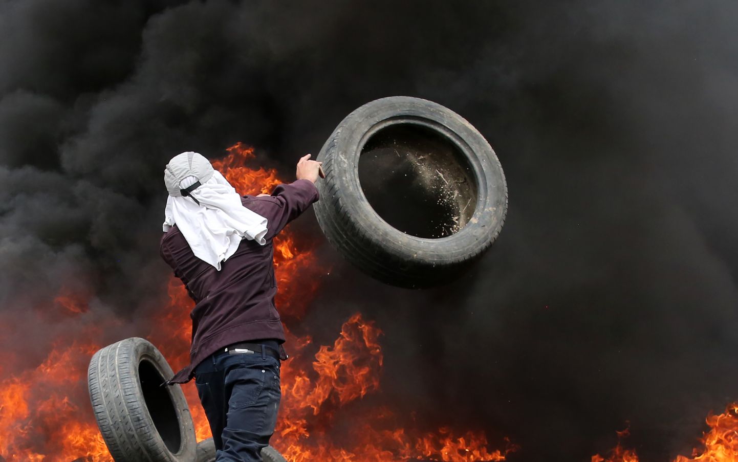 Palestiina protestija Nabluses. Foto on illustreeriv.