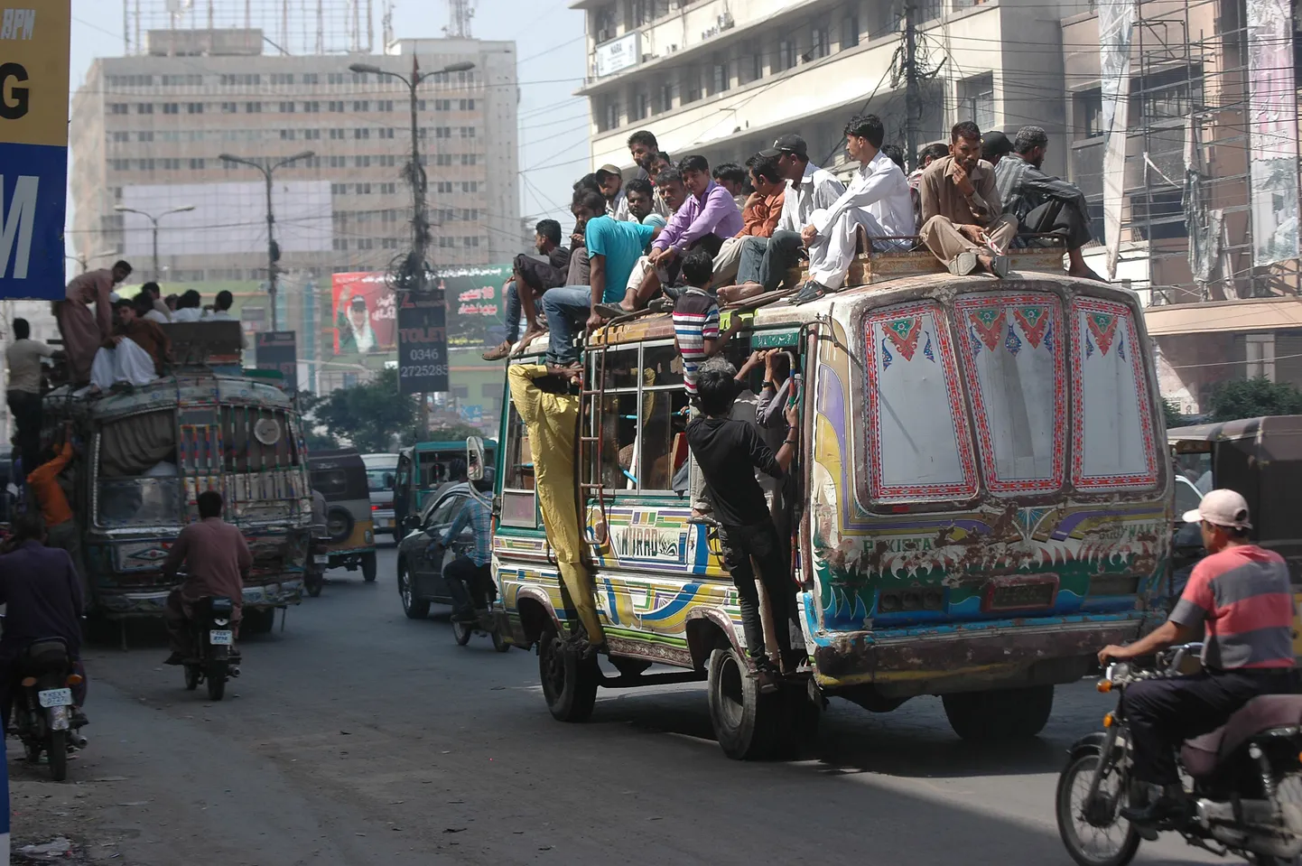 Maailma kõige suurema terrorismiohuga Pakistani linn Karachi