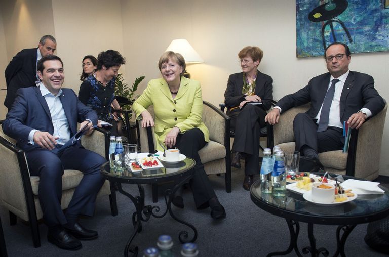 Tsiprase, Merkeli ja Hollande'i eileõhtune kohtumine Riias kestis ligi kaks tundi.  Foto: Scanpix
