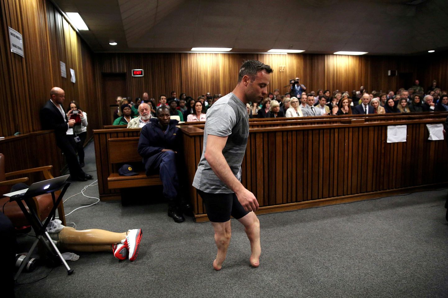 Oscar Pistorius kohtusaalis.