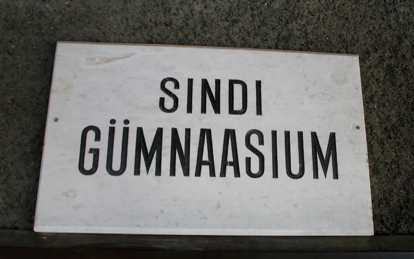 Otsus sulgeda järk-järgult Sindi gümnaasiumi venekeelsed klassid tehti tänavu jaanuaris.