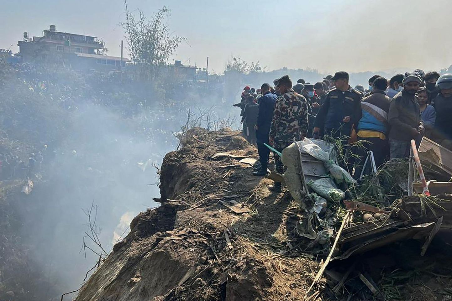 В Непале разбился самолет.