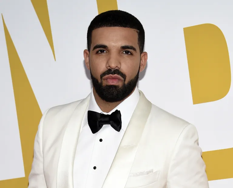 Räppar Drake.