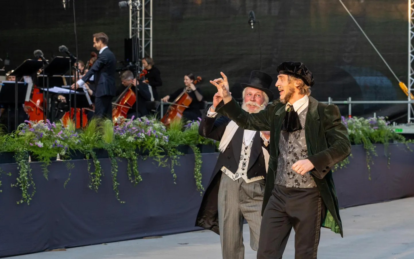 Ooperigalat külastasid ka Giuseppe Verdi (René Soom) ja Richard Wagner (Priit Volmer).