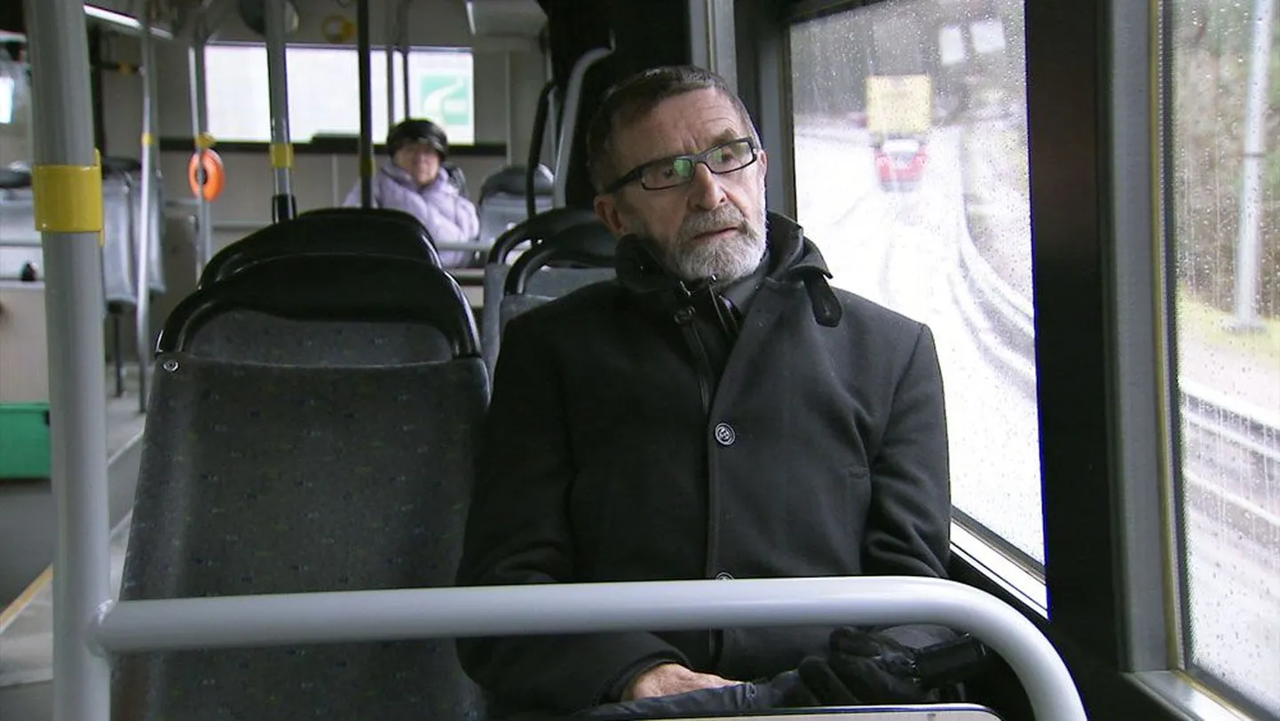 Kristjan Svirgsdeni film Heinz Valgust näitab ühe kujunditeks tihendatud elutee asemel vana revolutsionääri nokitsemisi.