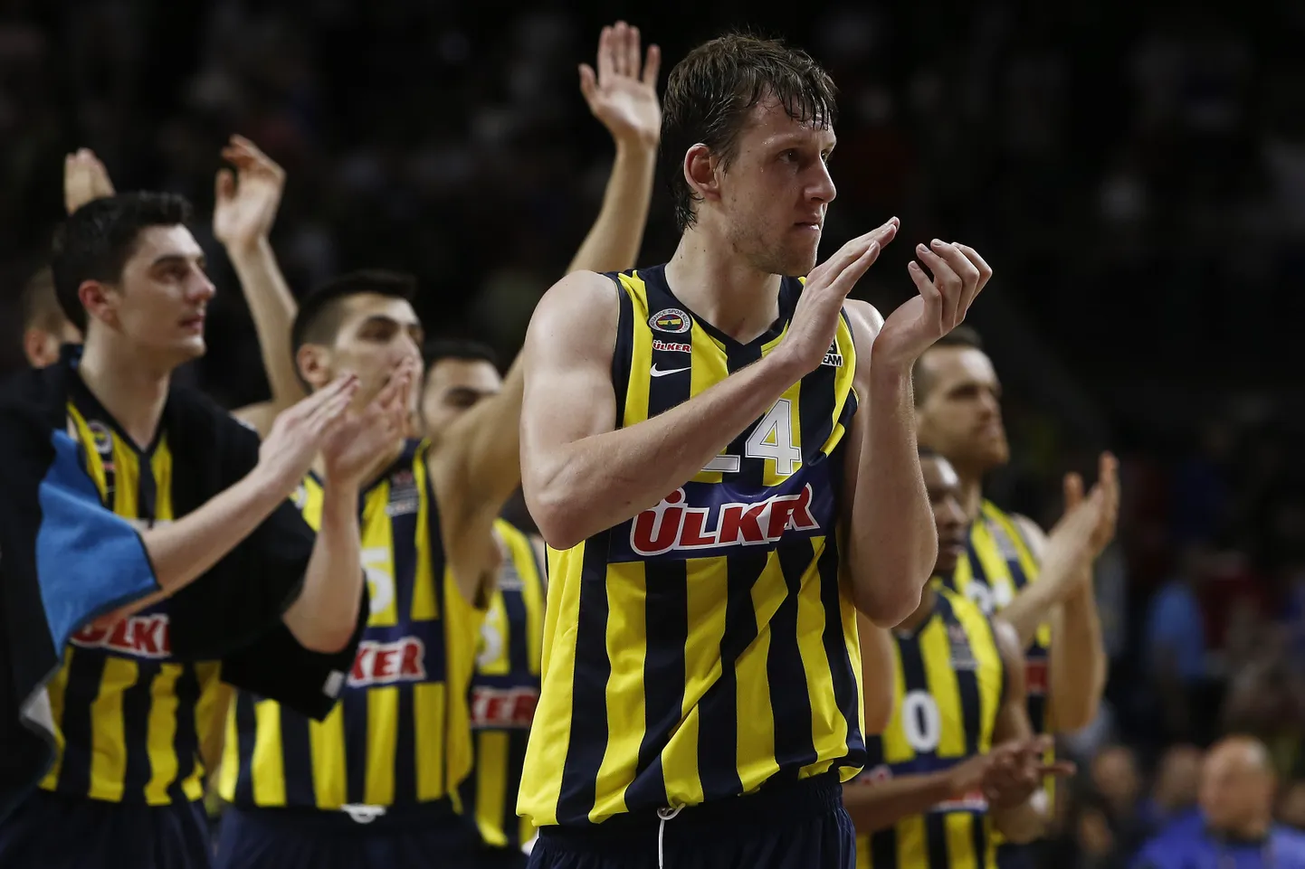 Tšehhi koondise liider Jan Vesely (esiplaanil).