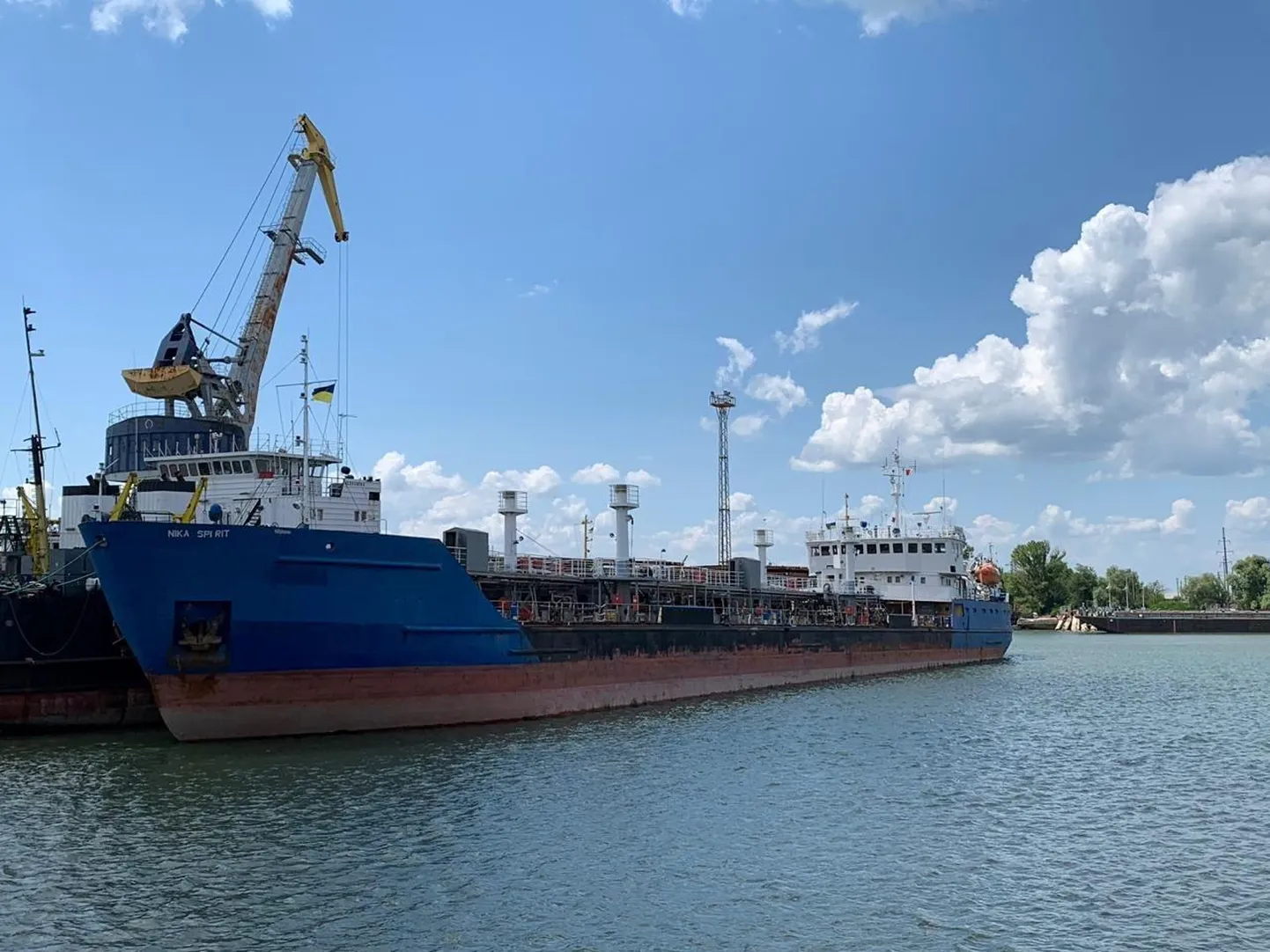 Ukraina Izmaijli sadamas kinni peetud Vene tanker Nika Spirit, varasema nimega NEYMA.
