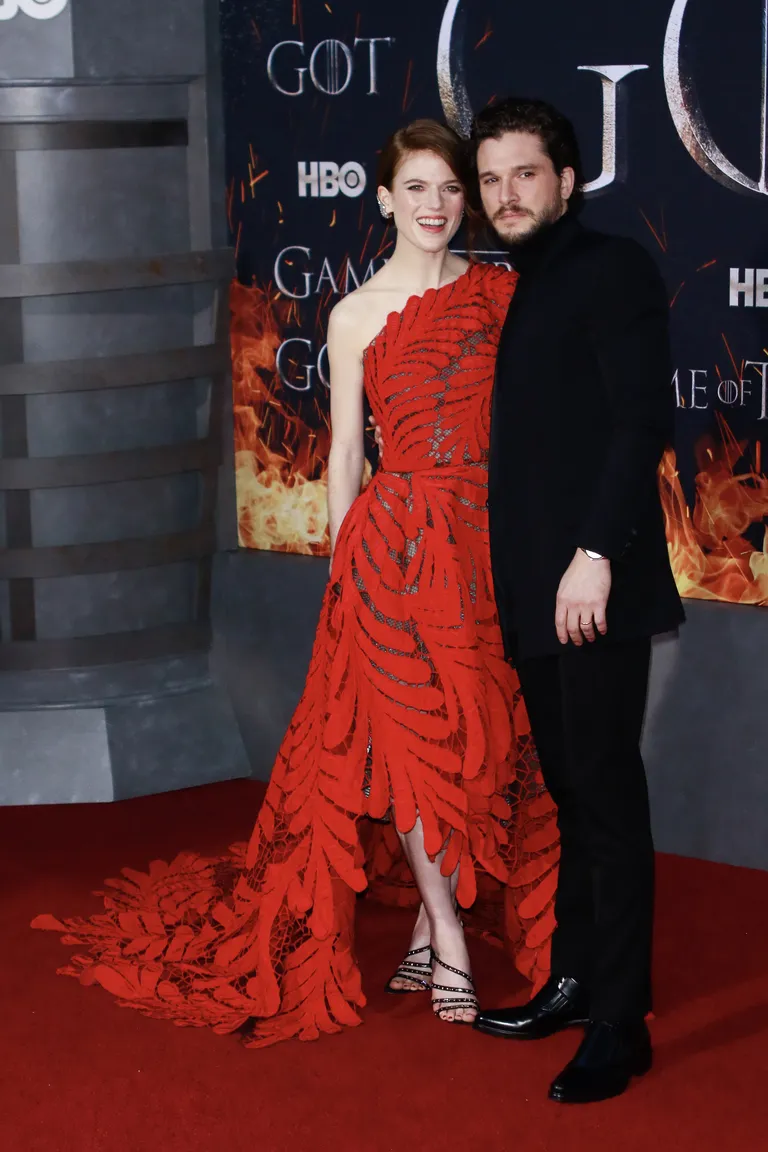 Rose Leslie ja Kit Harington aprillis 2019 New Yorgis «Troonide mängu» viimase hooaja tutvustamisel