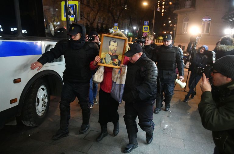 Politsei pidas Moskvas kinni filmi «Matilda» vastu protestijaid