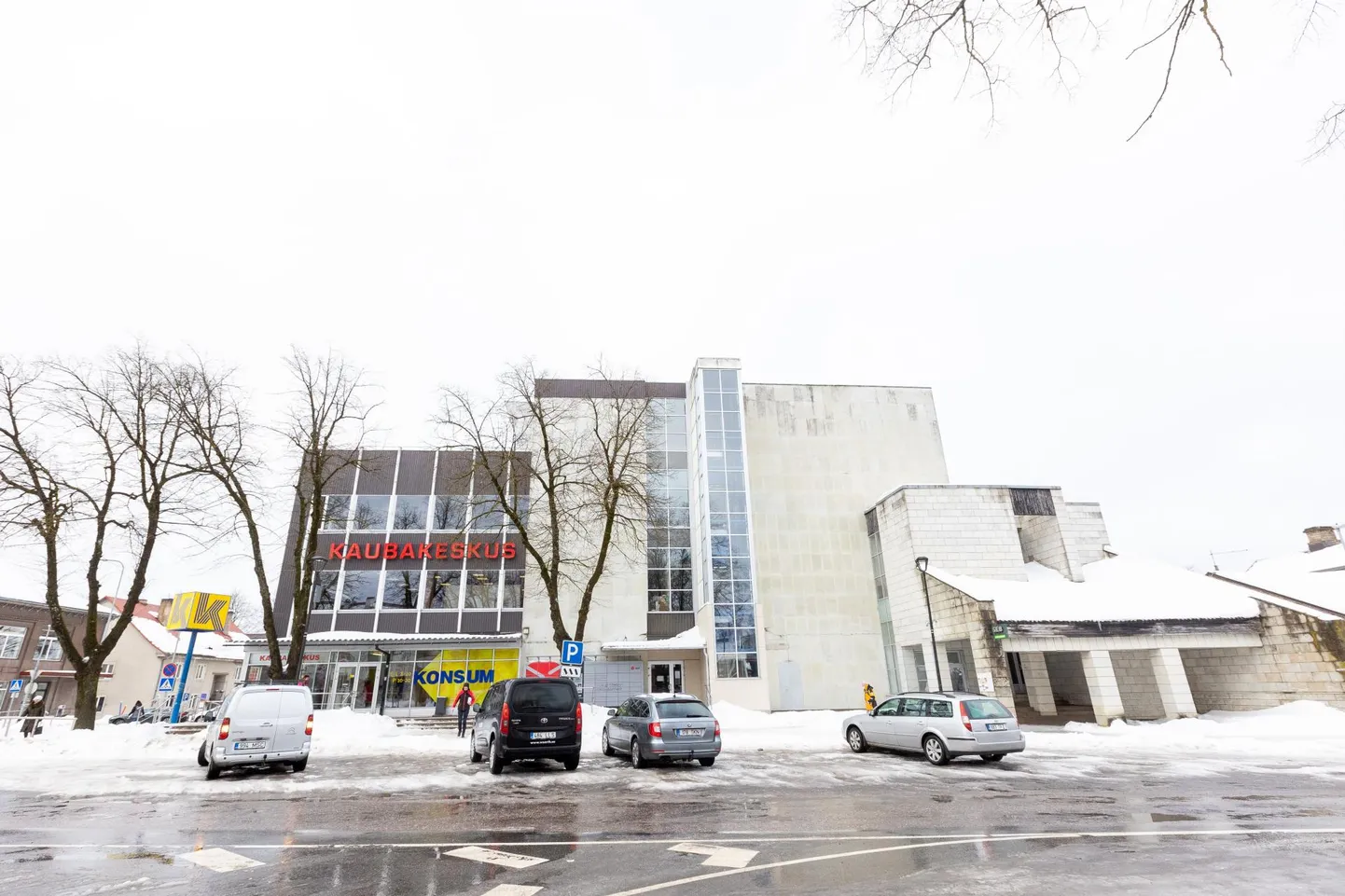 Sügisest võib kunagise kaubakeskuse nime asemele tulla kood/Järva silt.