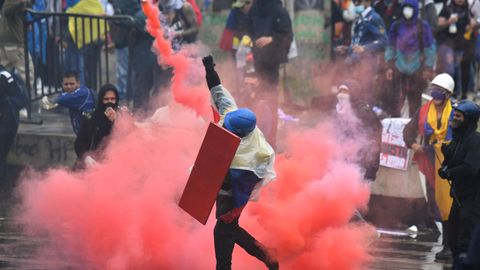 Colombias tulid tänavatele sajad tuhanded valitsusvastased