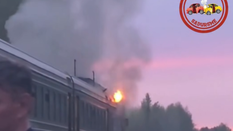 ВИДЕО ⟩ В Pasažieru vilciens рассказали о пожаре в поезде под Даугавпилсом