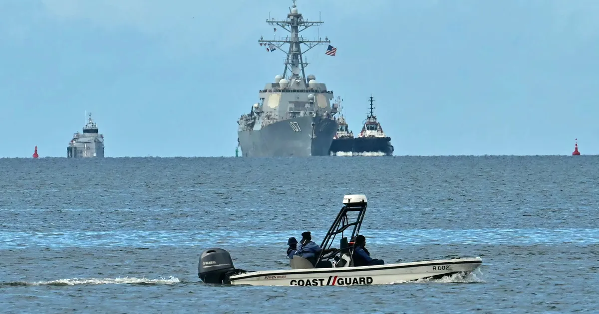 USA saatis Venezuela lähistele pommitajad ja lennukikandja