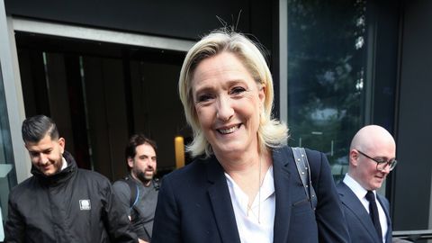 Prantsusmaa parempopulistid peavad endiselt võimalikuks absoluutset enamust parlamendis