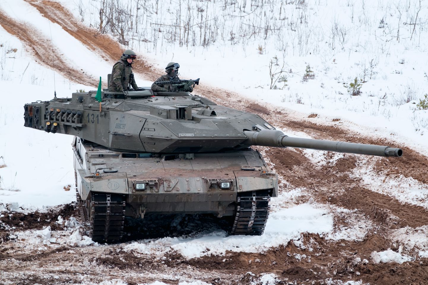 Tanks "Leopard 2"