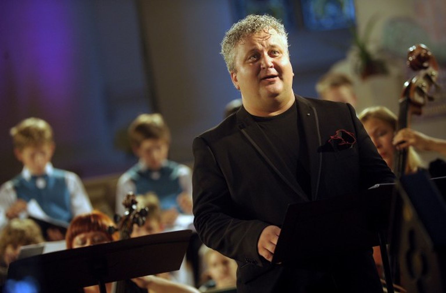 Kontrtenors Sergejs Jēgers un Rīgas Doma zēnu koris uzstājas Senās mūzikas festivālā