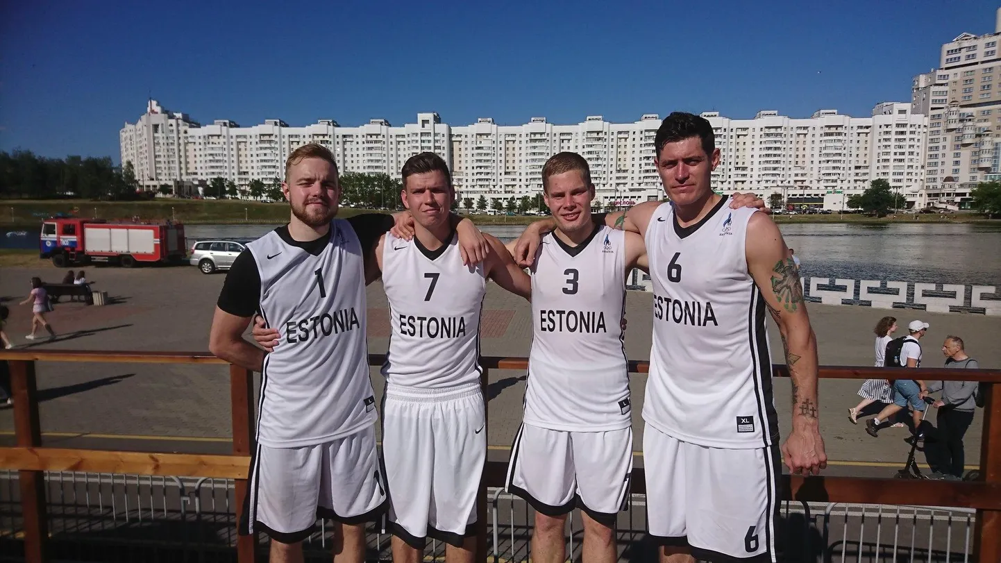 Eesti meeskond on ühe võidu kaugusel Euroopa mängude 3x3-korvpalli turniiri edasipääsust. Eesti naiskond on endale alagrupi võitjana juba edasipääsu taganud.