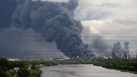Ukraina devusi atkārtotu triecienu kosmosa sakaru centram Dubnā