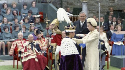 ELIZABETH II 100. SÜNNIAASTAPÄEV ⟩ Briti kuningas Charles III mälestab videosõnumis oma ema: ta jäi keset muutusi vankumatuks