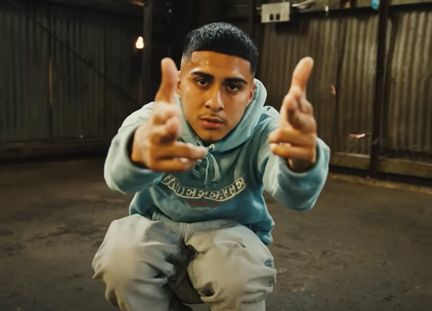 Moneysign Suede muusikavideos «Bout This Life».