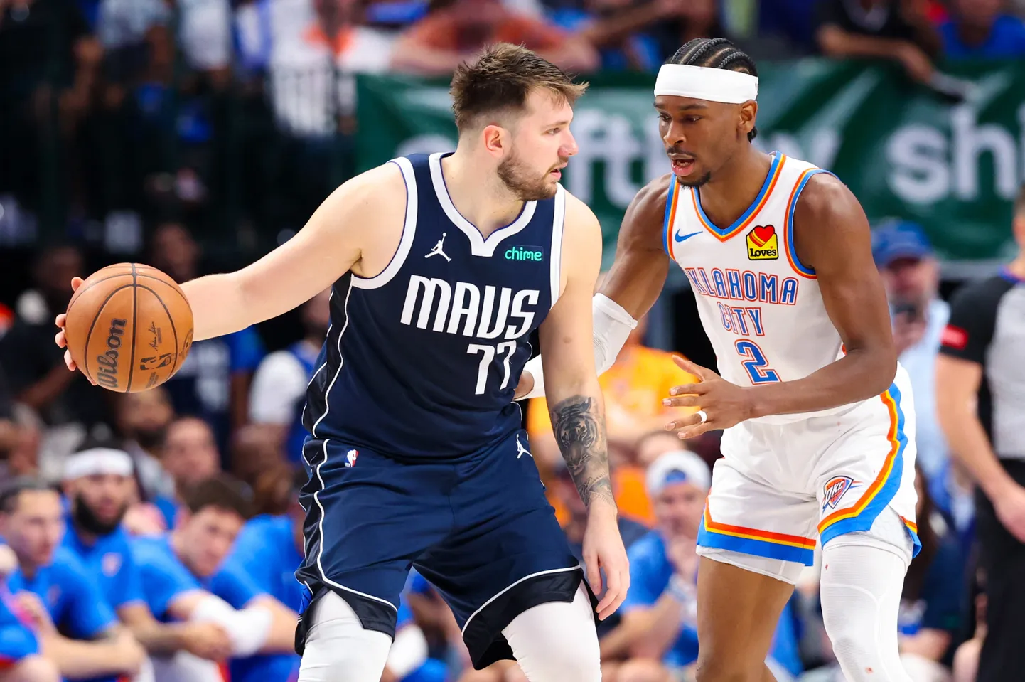 NBA zvaigznes Luka Dončičs un Šejs Gildžess-Aleksandrs