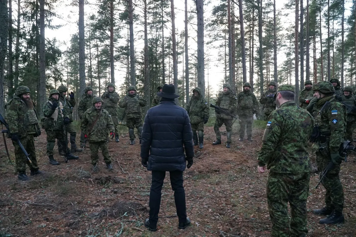 Kaitseminister Kalle Laanet väisas õppust Põhjakonn.