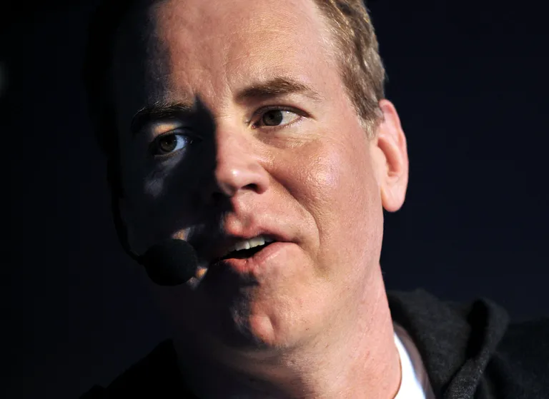 Bret Easton Ellis.