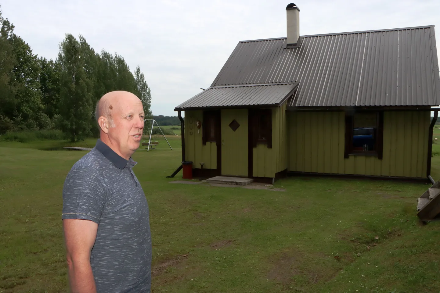 Sada aastat vana majakese ehitas Viktor Lehtse koos tütar Liisiga elamiskõlblikuks. "Aga loodi unustasime üldse ära, muidu poleks valmis saanudki," naerab ta.