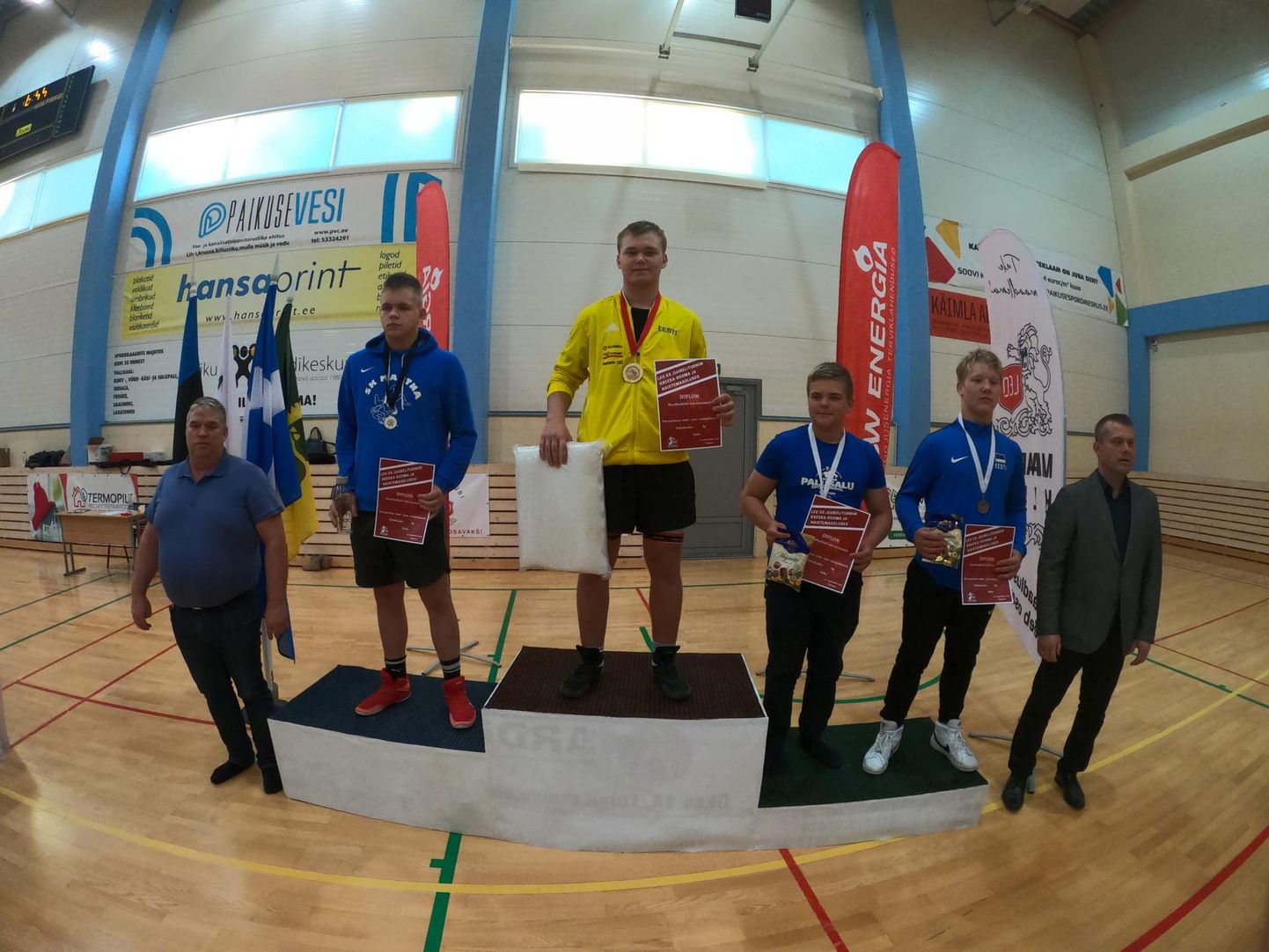 Lääne-Virumaa sportlastest võitis ainsana kuldmedali Elar Hinno (kollases) õpilaste arvestuses kehakaalus –85 kg.