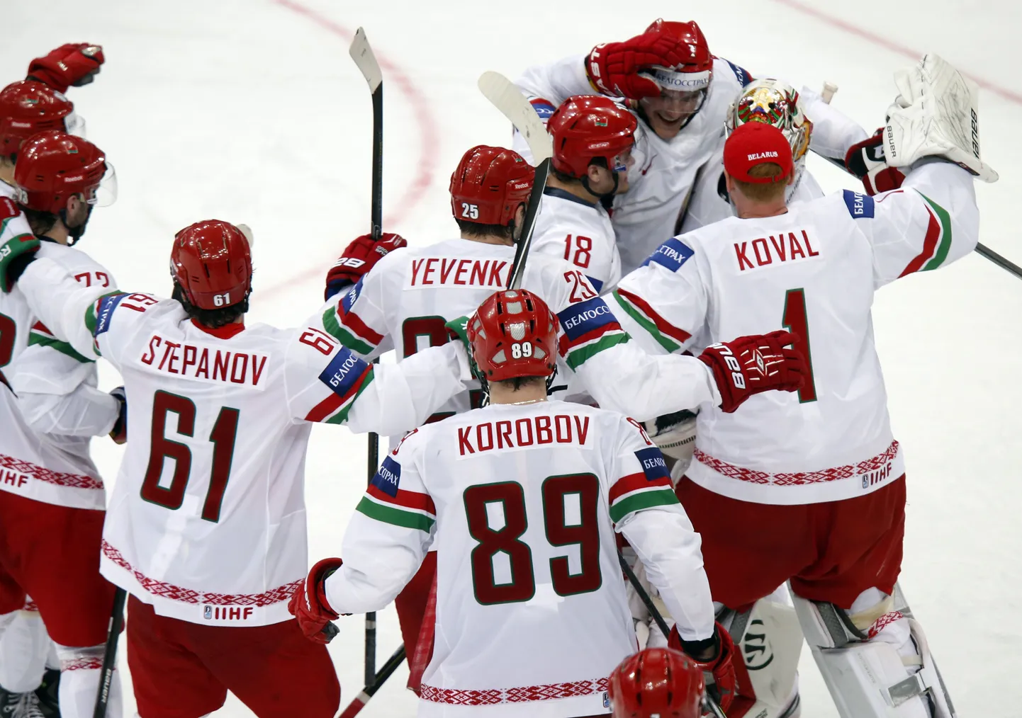Valgevene jäähokikoondis pääses kodusel MMil veerandfinaali.