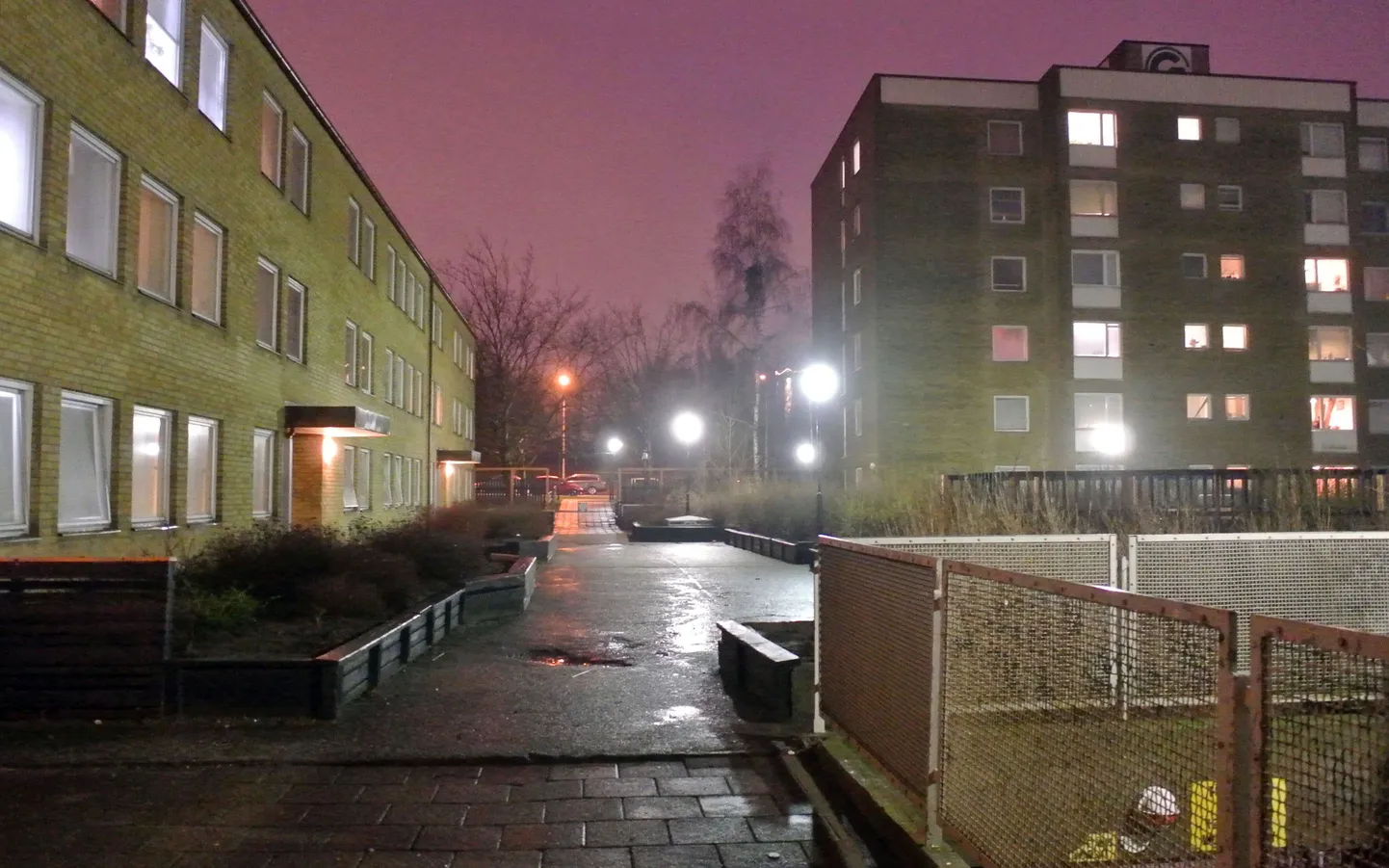 Ramelsi tänav Malmös, kus 1. jaanuari ööl lasti maha 15-aastane poiss.