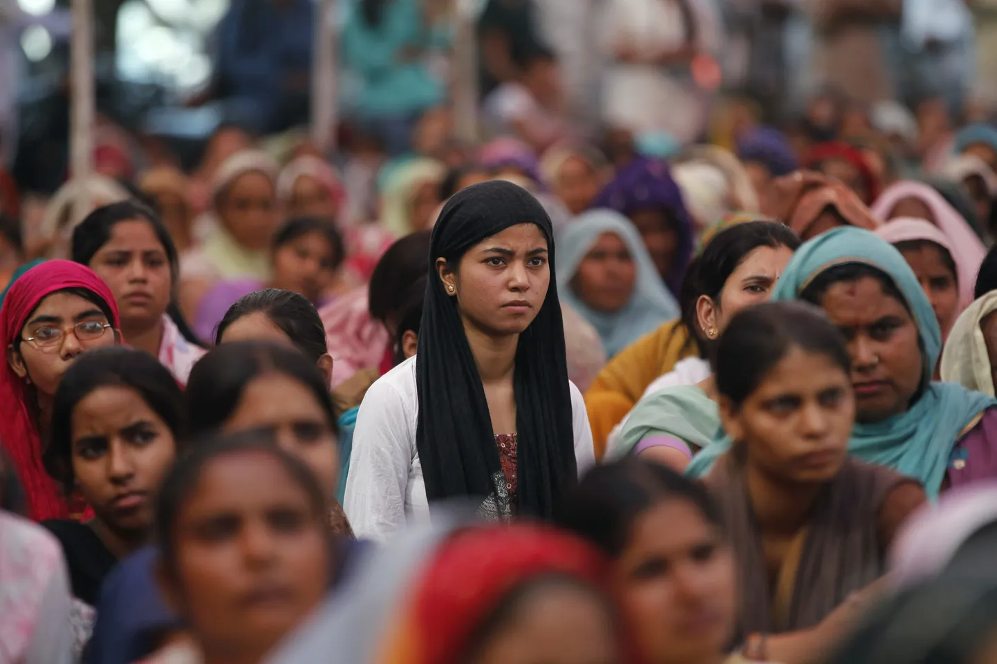 Naisorganisatsioonide liikmed protesteerimas kasvavate vägistamisjuhtumite ning naistevastase vägivalla vastu Indias Rohtaki linnas.