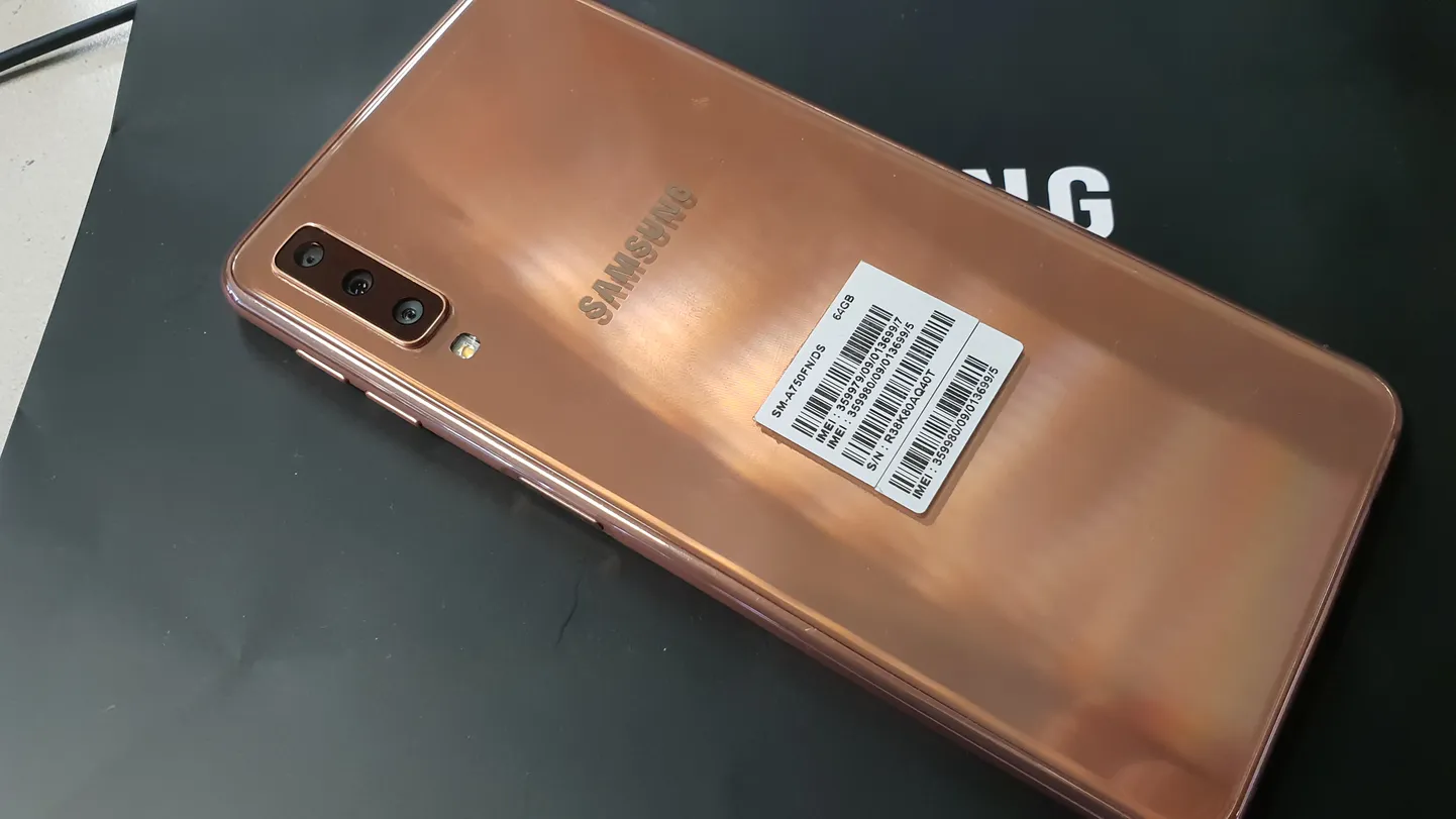 Samsung Galaxy A7 (2018)