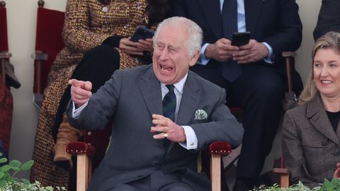 NÄITAB NEID NÜÜD ROHKEM ⟩ Kehakeele ekspert märkas muutust kuningas Charlesi käitumises