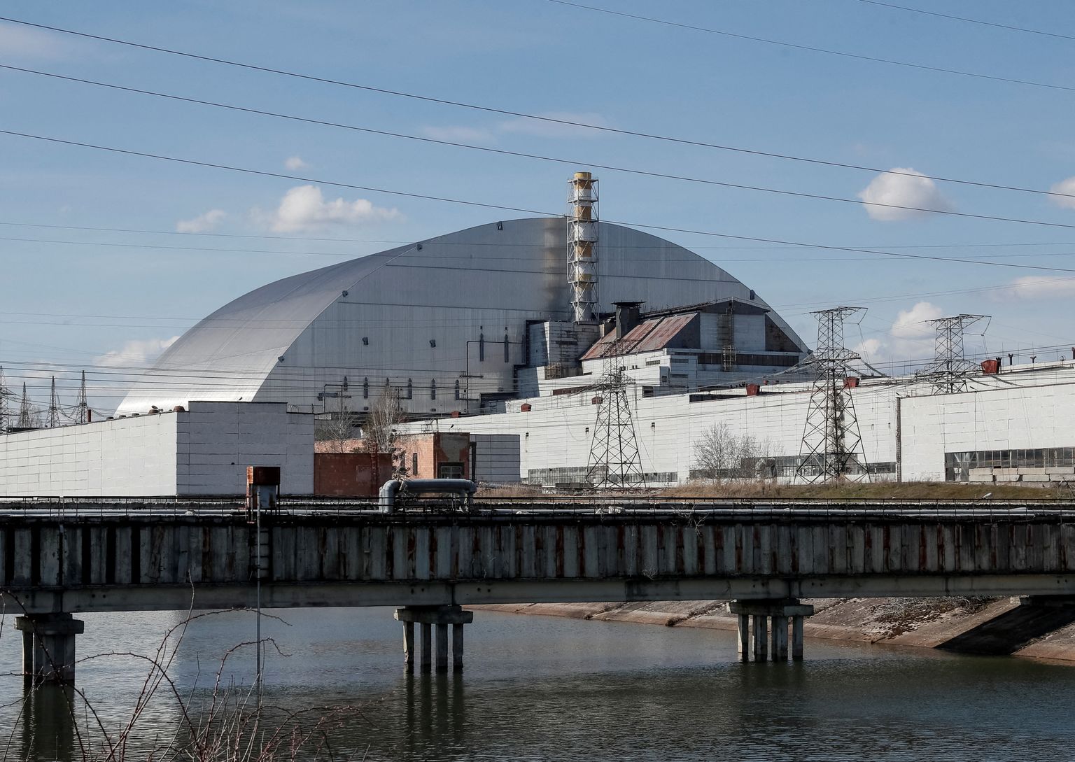Čornobiļas atomelektrostacija (AES)
