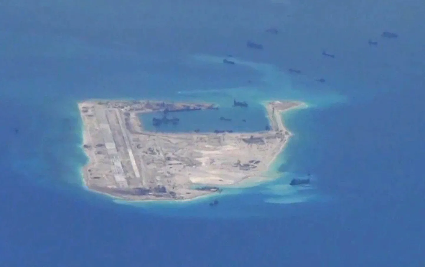 Hiina tegevus Spratly saarestiku tehissaarel.