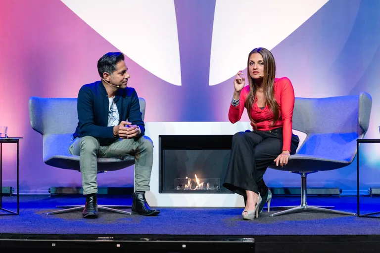Shefali Tsabary esineb konverentsil Mindvalley U Tallinnas
