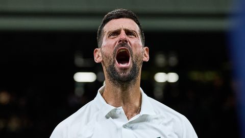 Ajaloolise veerandfinaali võitnud Djokovic kohtub Wimbledonil esireket Sinneriga
