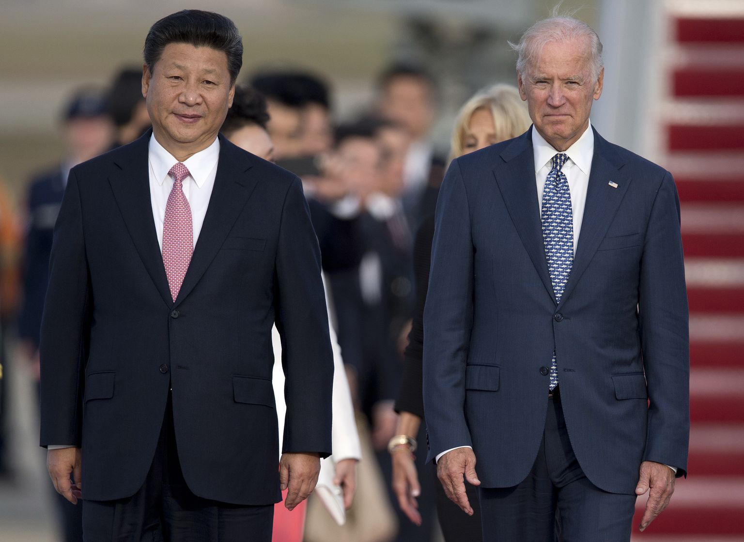 Ķīnas prezidents Sji Dzjiņpins un ASV viceprezidents Džo Baidens 2015.gadā